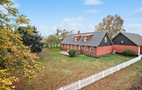 5 Bedroom Lovely Home In Aakirkeby Aakirkeby
